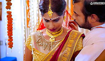 Индуски, Втроем